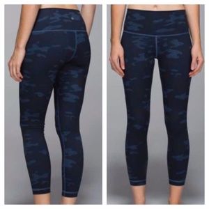 Lululemon High Times Leggings in Navy Blue Camo